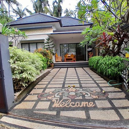 Villa Karma Candidasa Buitenkant foto